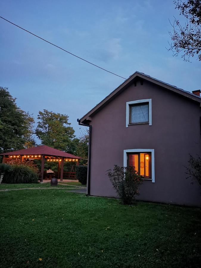 Willa Kuca Za Odmor Rubic Vinkovci Zewnętrze zdjęcie